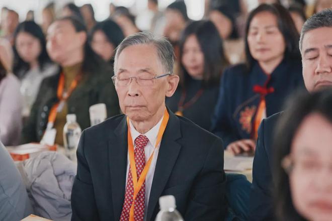 哥华趋势破译论坛精彩绽放！麻将胡了西元2025年温(图3)